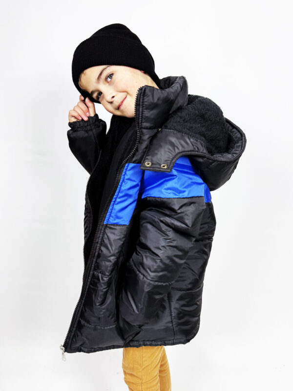 CAMPERA BLACK AND BLUE - Imagen 3
